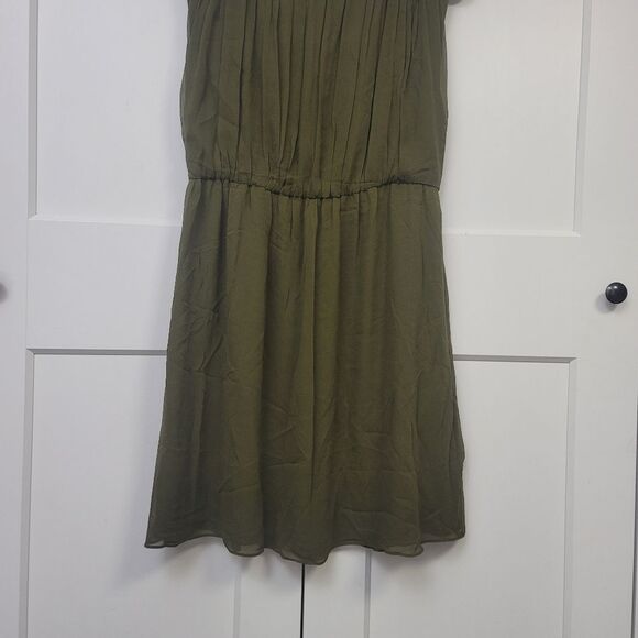 Alice + Olivia Josie Green Silk Blouson Dress, Large - Picture 5 of 11